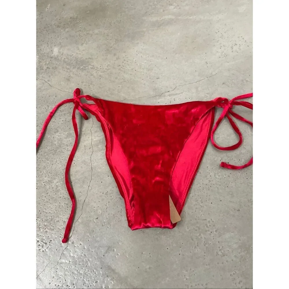 Skims Signature Swim Bikini Bottom | Red in Large